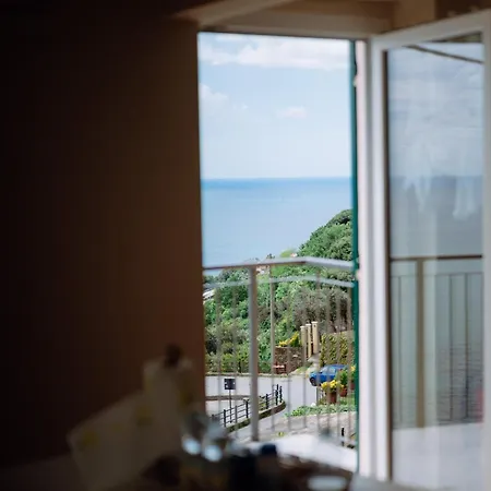 Ca Madina With Sea View *