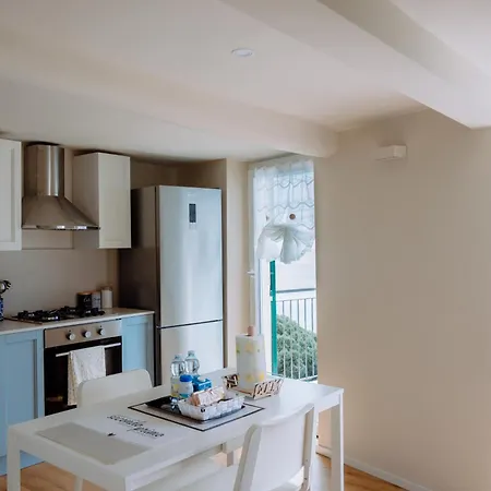 Ca Madina With Sea View * Gênes